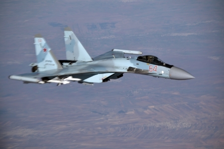 Опубликованы кадры первых полётов истребителей Су-35С в Карелии