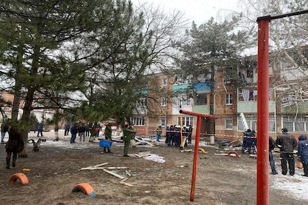 Два человека погибли в результате взрыва газа и пожара в жилом доме в Азове, возбуждено уголовное дело