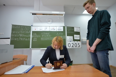 Минпросвещения РФ не поддерживает идею штрафов за оскорбление учителей