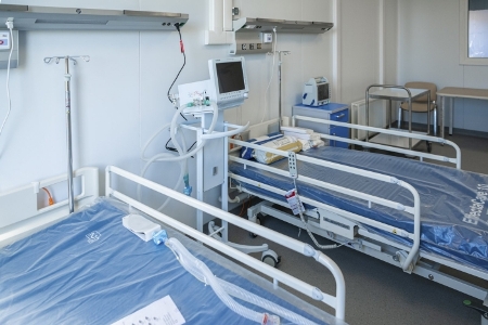 Около 3 тыс. койко-мест оборудовано в больницах Дальнего Востока, не хватает более 400