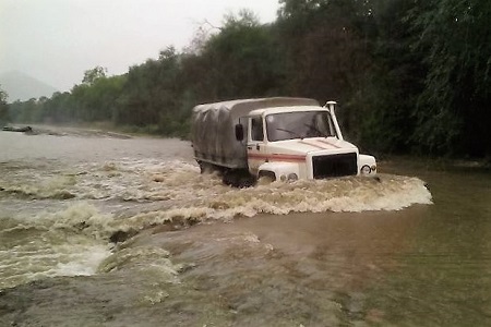 Около 80 тонн гуманитарных грузов доставлено в затопленные районы Приморья