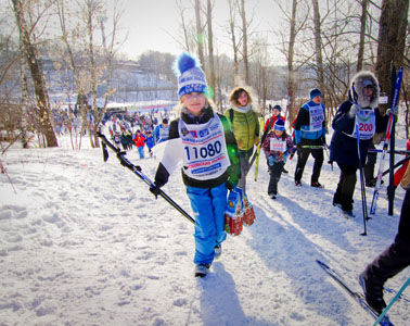 Более 15 тысяч человек участвовало в "Московской лыжне-2017"