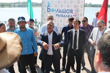 Более 100 рыбаков из семи российских регионов и Азербайджана посоревновались в искусстве рыбалки в Назрани