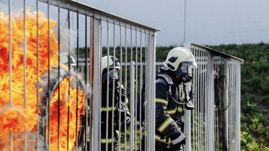 Соревнования добровольных пожарных формирований АЭС России состоялись в Нововоронеже