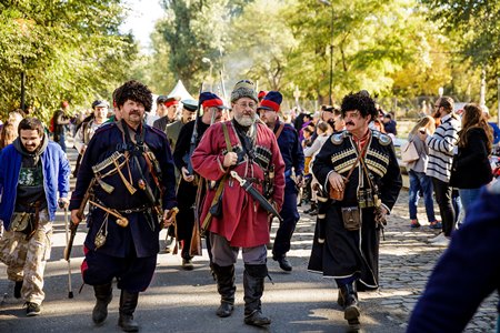 Более 40 тыс. человек посетили III Международный фестиваль "Оборона Таганрога 1855 года"