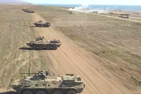 Масштабное бригадное тактическое учение провели в Крыму