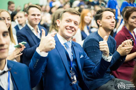 Студент из Петрозаводска получил гран-при среди учащихся сузов в финале национальной премии "Студент года – 2018"