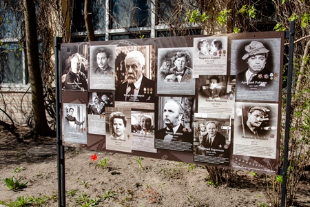В Измайловском саду Петербурга покажут фотографии актеров-фронтовиков