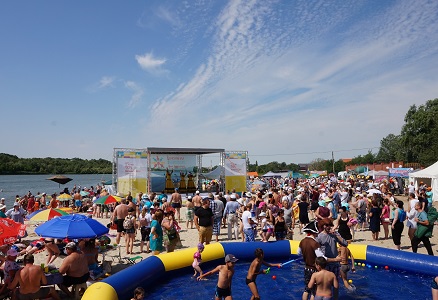Более 30 тыс. человек посетили гастрономический праздник "Донская уха" в Ростовской области