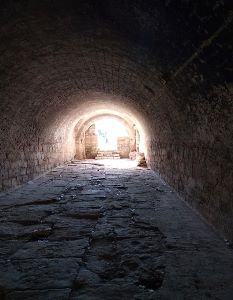 Расчистка подземного хода начата в крепости "Керчь"
