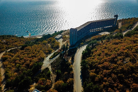 Семиэтажный недострой советского периода снесут для строительства игорной зоны в Крыму