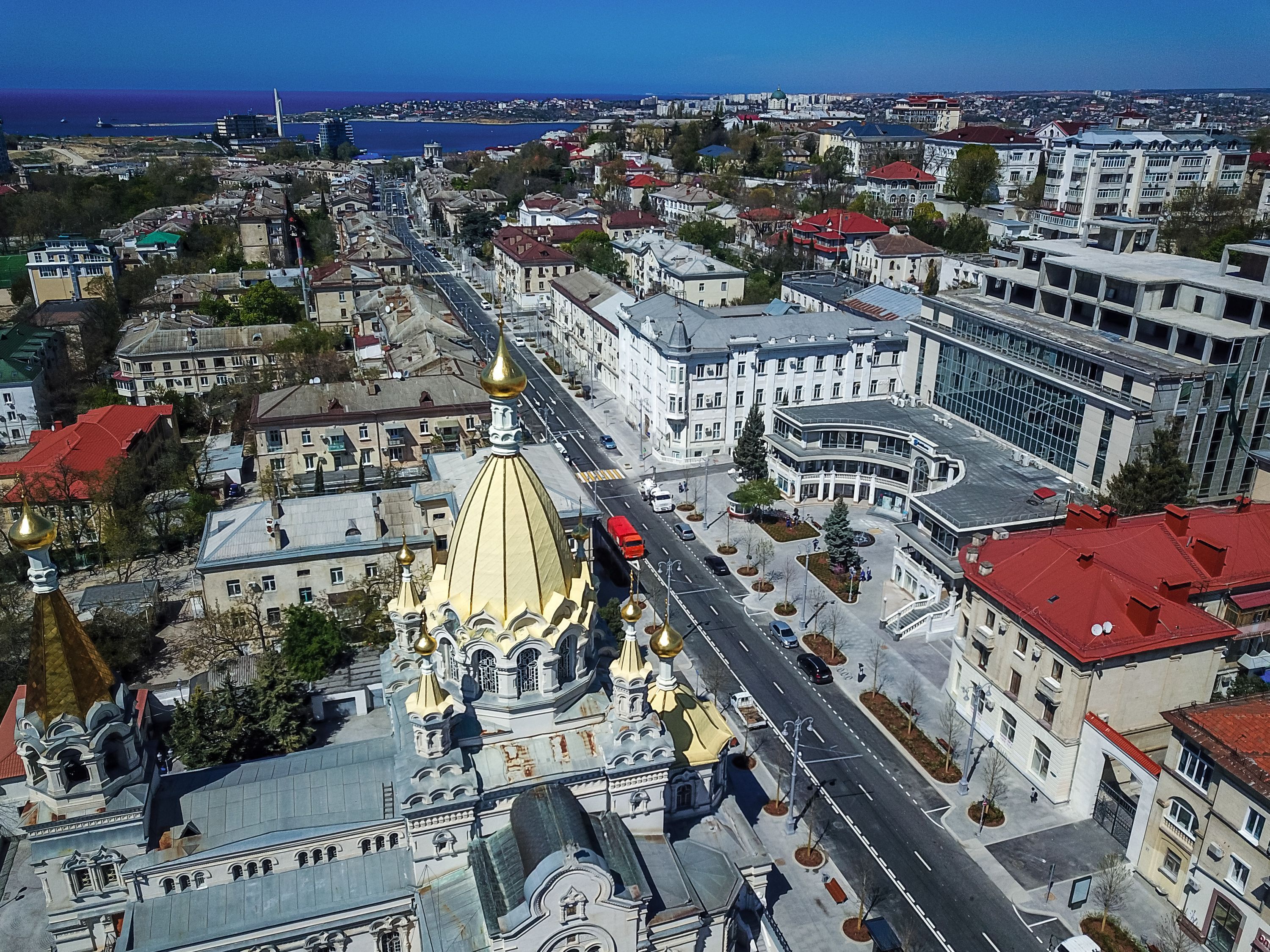 Севастополь центр улица. Центральная улица севастополя. Севастополь центр улица. Севастополь главная улица. Севастополь центр улица.