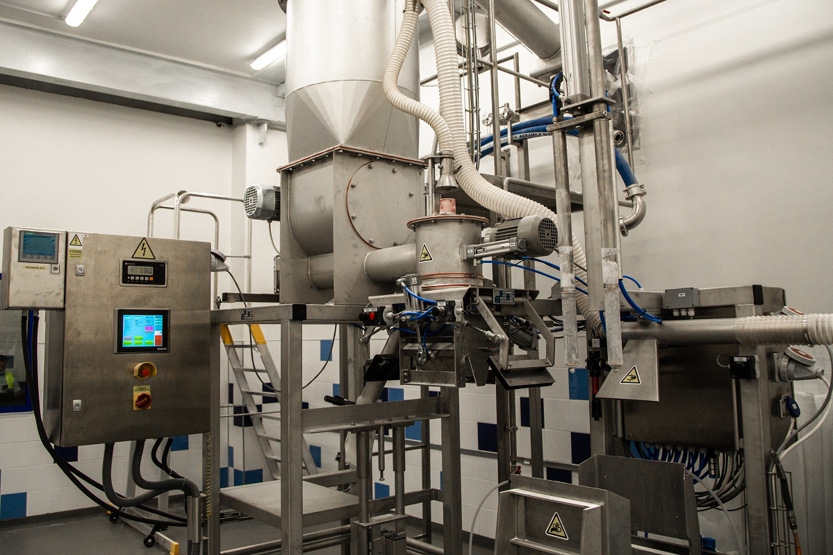 Danone ввела на тюменском комбинате реконструированный цех сухого молока, планирует в будущем его экспорт