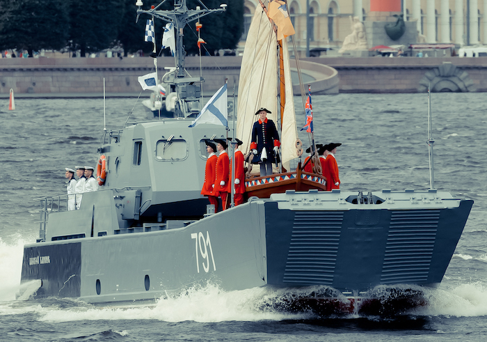 Приуроченные ко Дню Военно-морского флота России парады прошли в нескольких городах страны