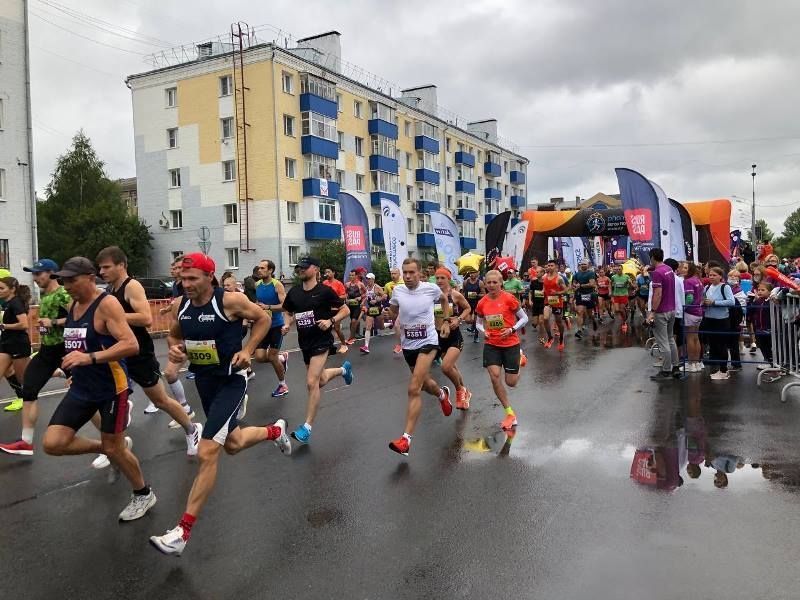 Рыбинский полумарафон. Беговой марафон великий хлебный путь рыбинск. Полумарафон ярославль 2020. Баннер полумарафон великий хлебный путь. Марафон и полумарафон в рыбинске.