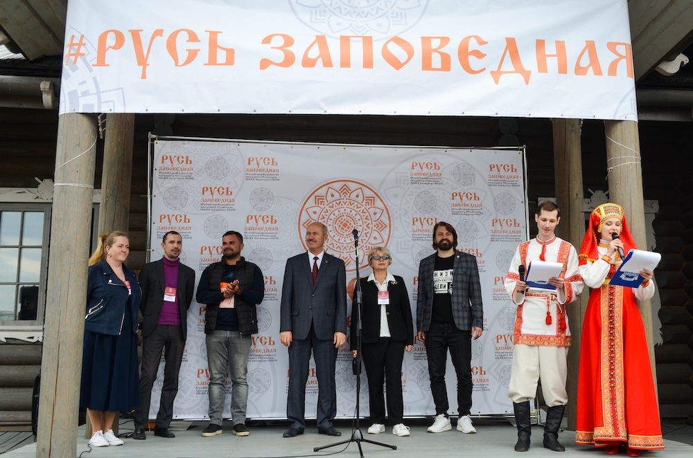 Десять студенческих команд собрал межвузовский фестиваль "Русь заповедная-7" в Белгородской области