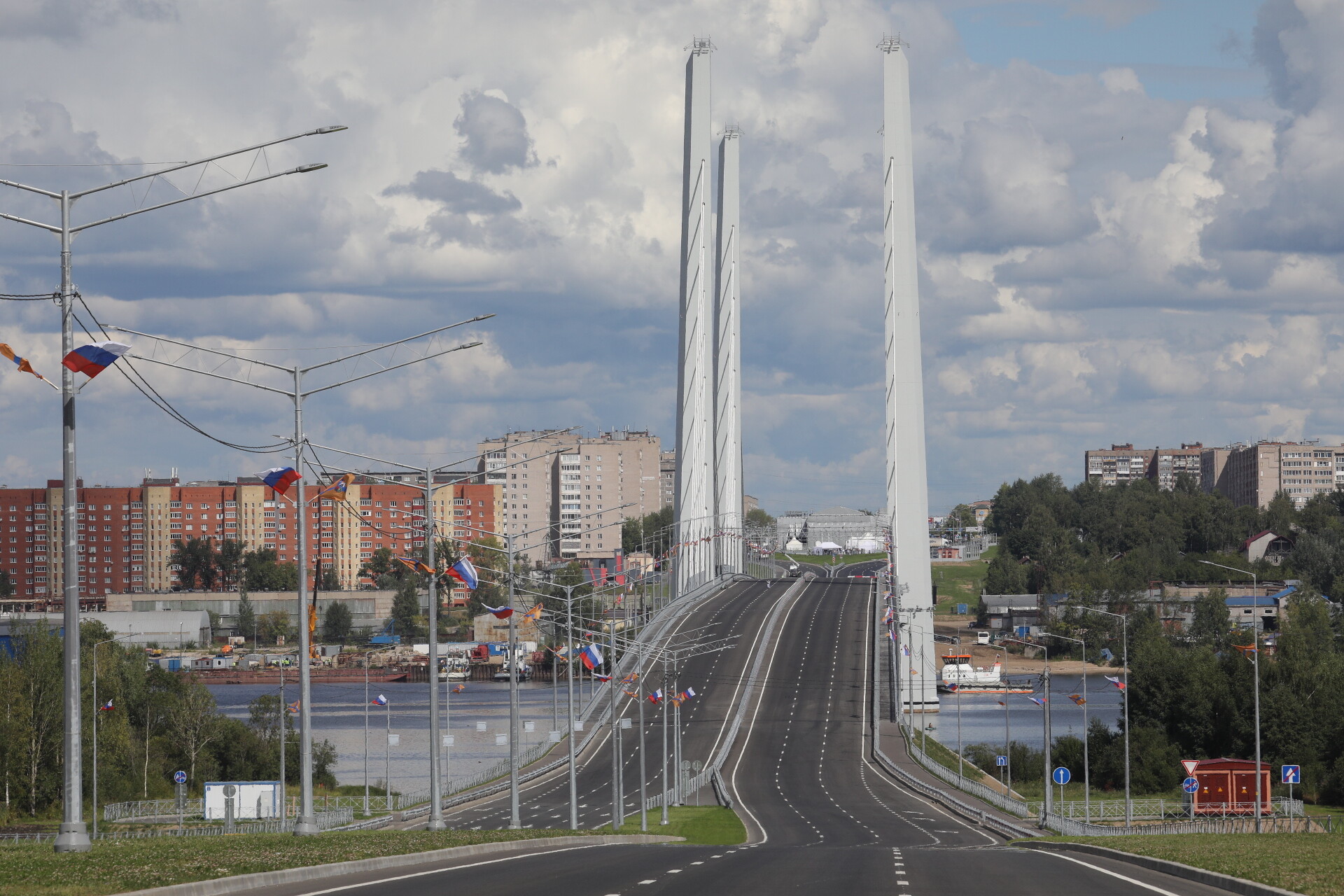 Новый мост в Череповце укрепит связь Вологодчины с центральными регионами РФ - губернатор