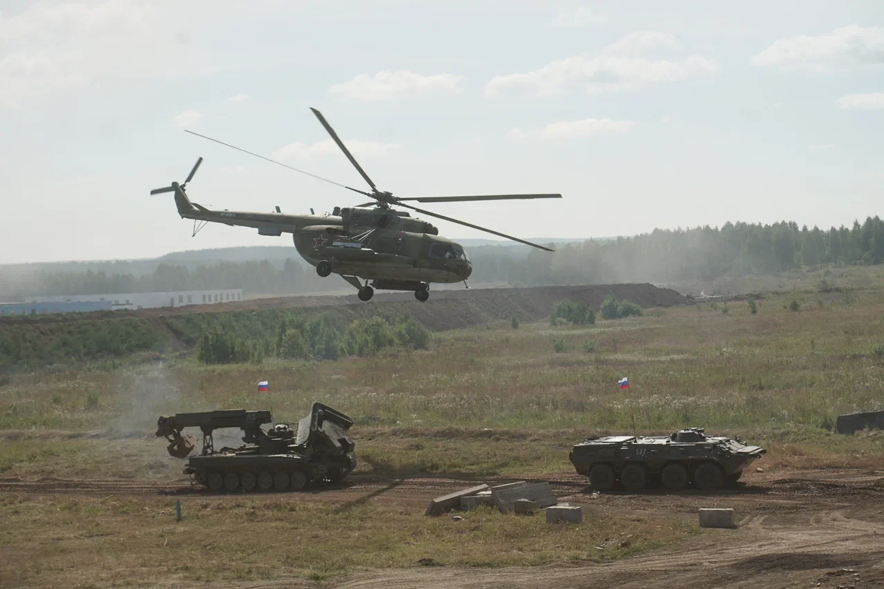 Более 90 образцов военной техники и "Партизанскую деревню" могут увидеть гости форума "Армия-2022" в Екатеринбурге