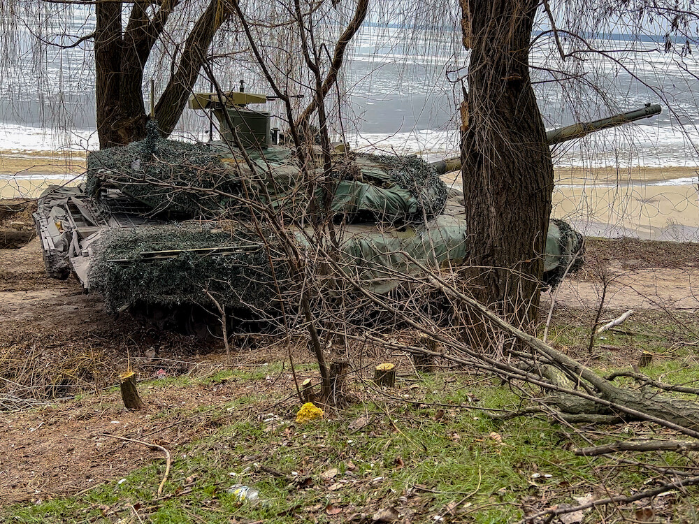 Т-90М "Прорыв" усилили танковые подразделения на херсонском и запорожском направлениях