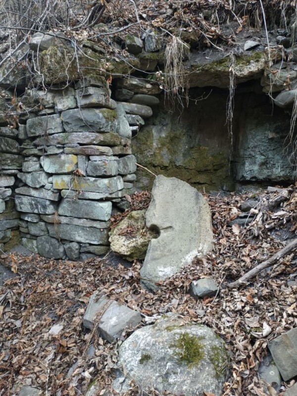 Древняя мельница в форме пятигранника обнаружена в Ингушетии