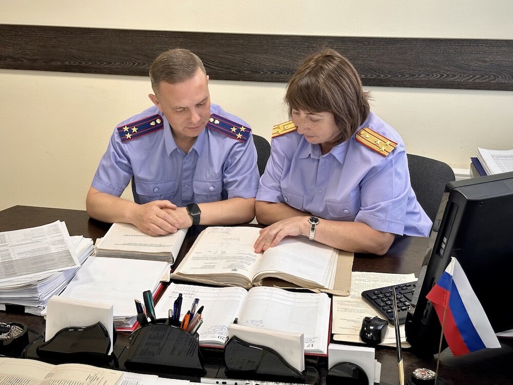 Примерно по 100 преступлений прошлого раскрывают в Петербурге ежегодно - СК