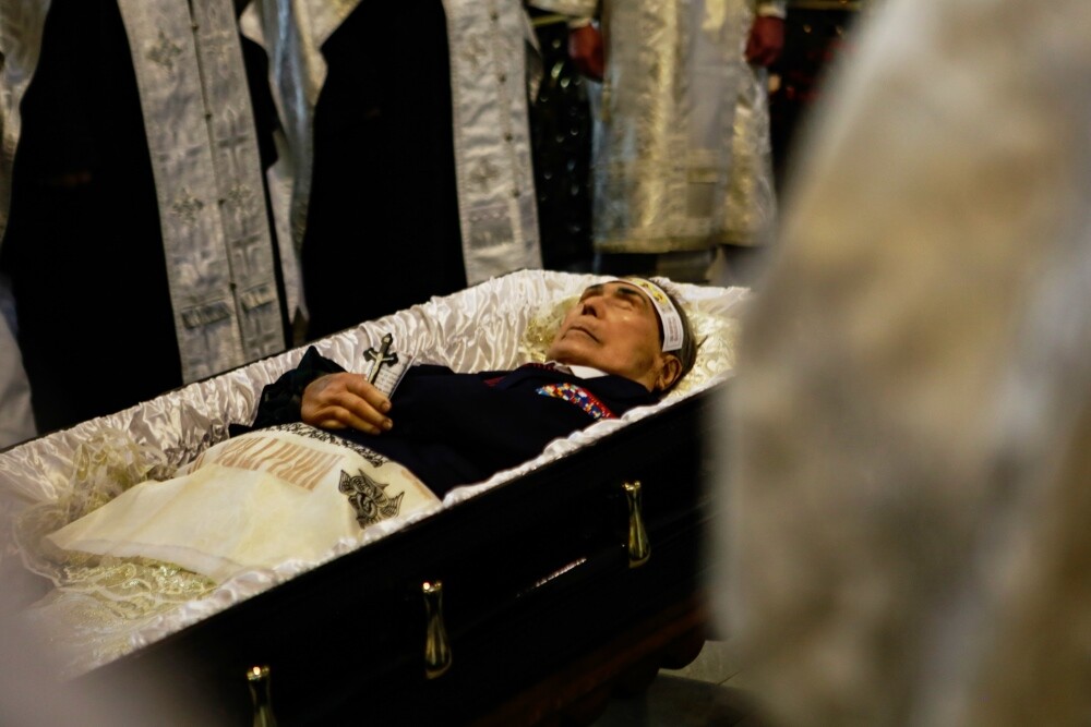 Похороны экс-губернатора Кузбасса Тулеева прошли в Кемерове