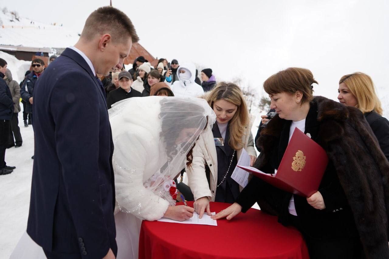 Площадки для регистрации брака откроются на курортах Домбай и Архыз в горах КЧР. Автор фото: Милада Боюнсузова
