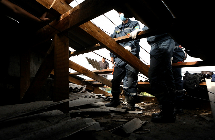 Более 50 жителей Приморья пострадали от тайфуна "Майсак"