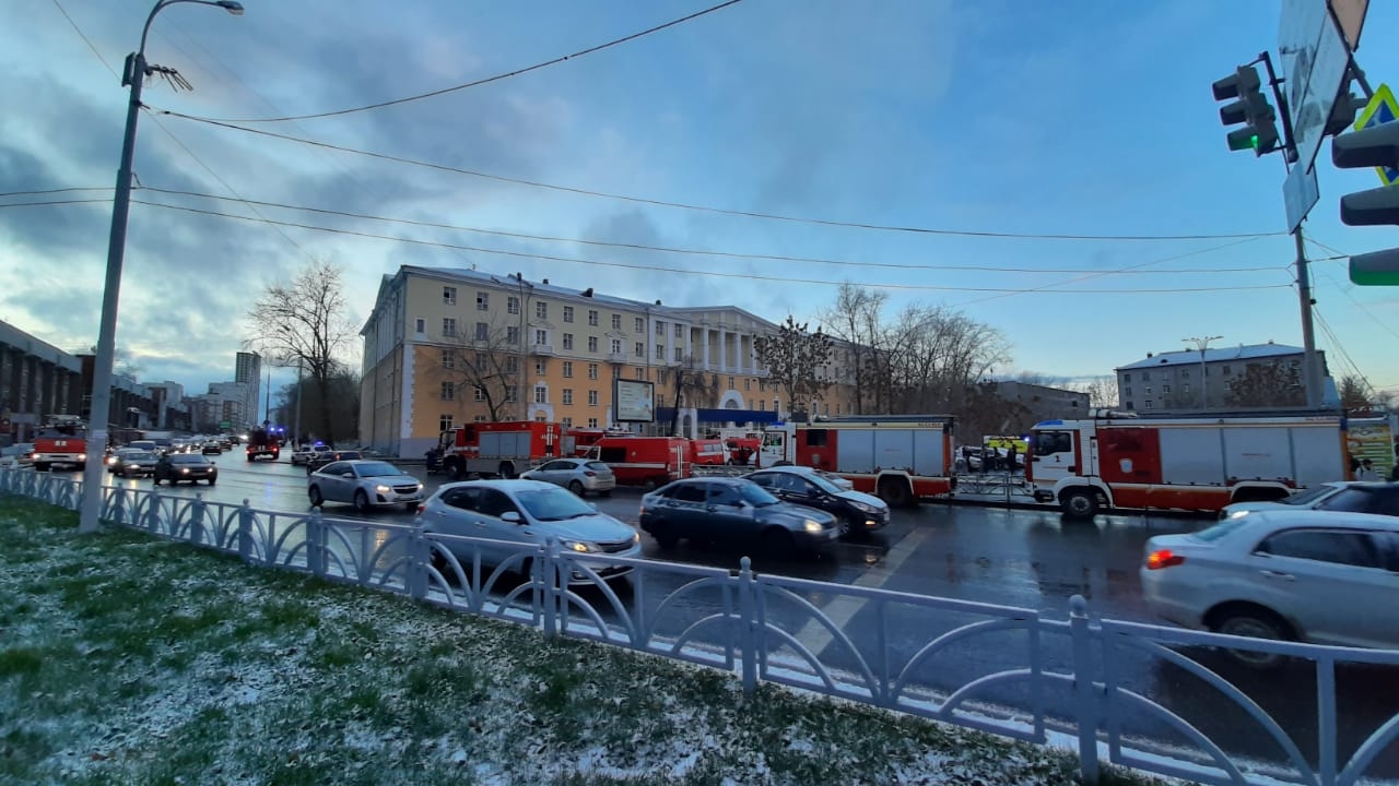 Пожар в общежитии вуза в Екатеринбурге потушен
