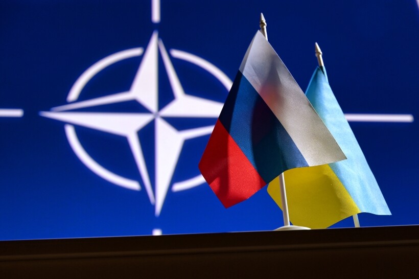 Участие военных стран НАТО в украинском конфликте может спровоцировать прямой конфликт НАТО и РФ. Фото