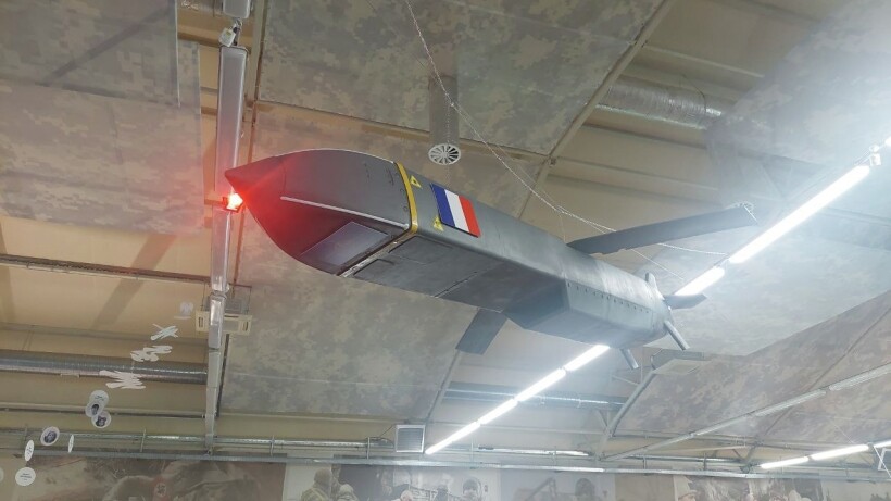 Трофейная ракета Storm Shadow, представленная на выставке в рамках военно-технического форума "Армия-2023" в центре "Патриот". Фото