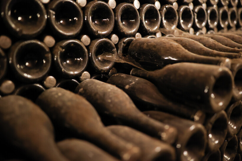 Производство шампанского сократилось из-за незначительного снижения спроса. Фото