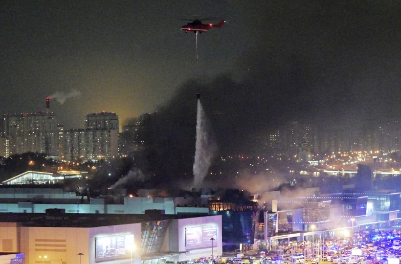 Площадь пожара в "Крокус Сити Холле" достигла 12 тыс. 900 кв. м. Фото