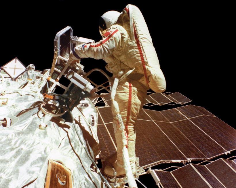 Выход в космос Светланы Савицкой стал историческим для космонавтики. Фото