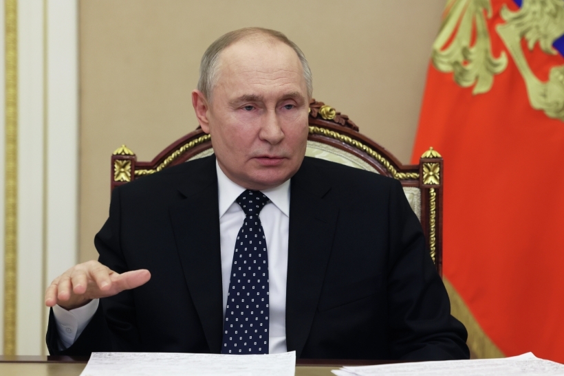 Путин заявил, что Россия по-прежнему готова выстраивать добрососедские отношения с Киевом. Фото