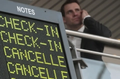 Росавиация предупредила о возможных изменениях расписания полетов из-за снегопада в Москве