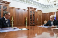 Путин поддержал планы Дрозденко продолжить работу на посту губернатора Ленобласти