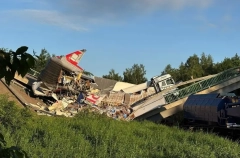 Обрушение моста в Брянской области произошло из-за подрыва - губернатор