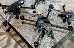 Незаконный ввоз почти 3 тыс. дронов и комплектующих выявила таможня в Приморье