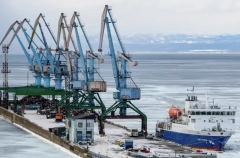 Главный порт Сахалина перейдет на круглосуточную работу в сезон штормов