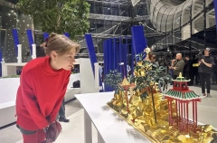 Инсталляцию "Путь шедевра" открыли в Петербурге