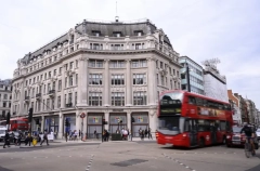 Лондонская Бонд-стрит возглавила рейтинг самых дорогих торговых улиц мира