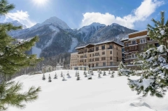 Двенадцатидневные новогодние каникулы повысили спрос на турпоездки по России