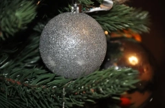 Елочные игрушки: история и виды украшений