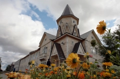 Древняя богослужебная книга вернулась в Ненецкий музей после реставрации