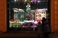 Число закрытых магазинов и кафе в центре Петербурга в 2025г на треть превысило число открытых