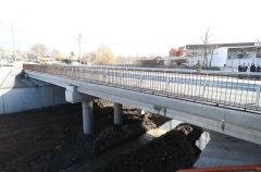 Движение по новому мосту через реку Сунжа открыли в ингушском Карабулаке