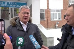 Руководство школы в Уфе уволят, если выявят факт травли стрелявшего подростка - Хабиров