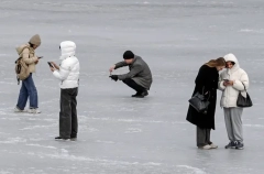 МЧС напоминает, что выход на лед рек и каналов Петербурга запрещен в течение всей зимы