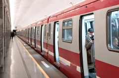 Петербург в 2025г закупил более 700 единиц подвижного состава
